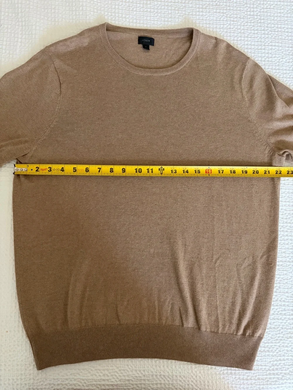 Soft Cotton Cashmere Blend J. Crew Men’s Crewneck Sweater in Camel - Large